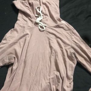 Crop top hooded shirt